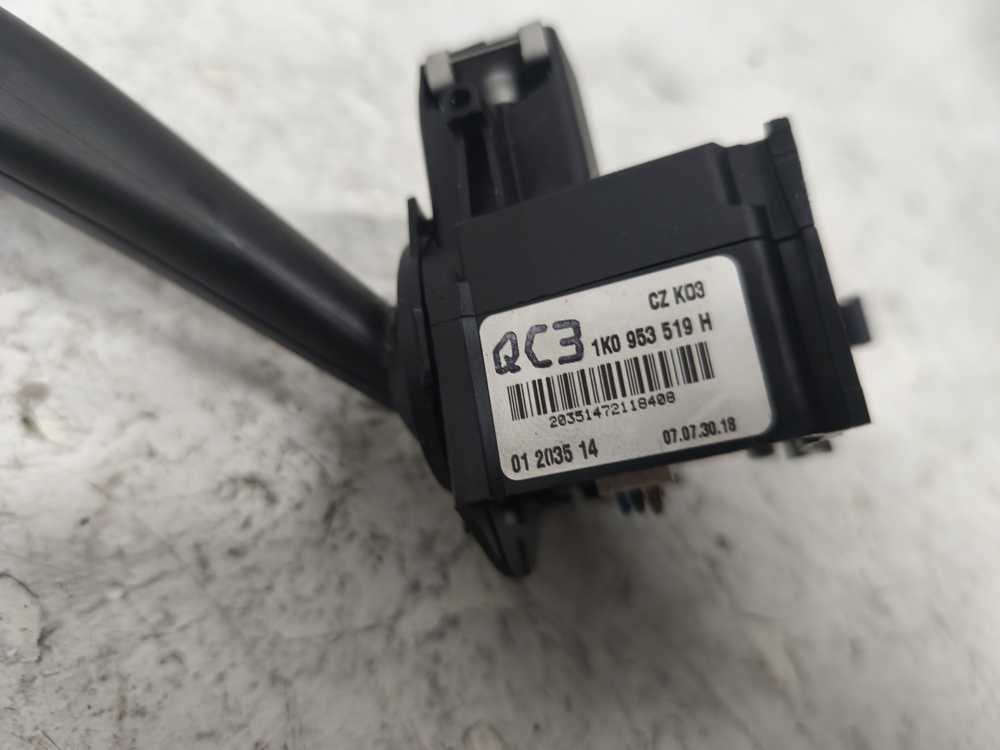 COMMODO VOLANT VW - Vue 2